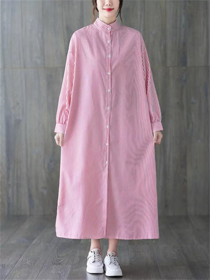 Vestido camisero a rayas de manga larga con cuello alto y estilo artístico para mujer