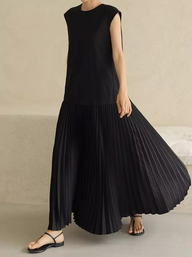 Stylish Sleeveless Dress