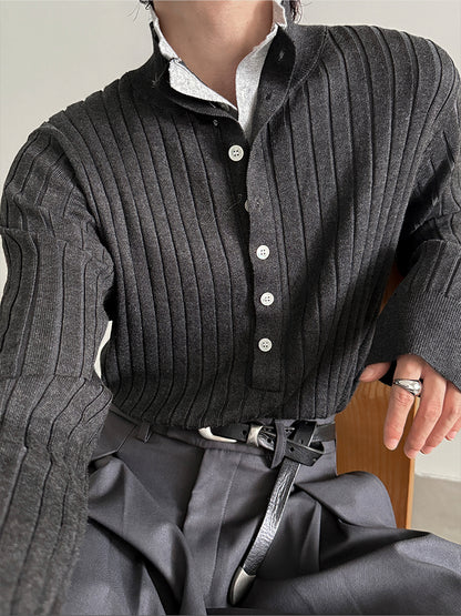 Einzigartiger Colorblock-Strickpullover mit Henley-Ausschnitt und schmaler Passform