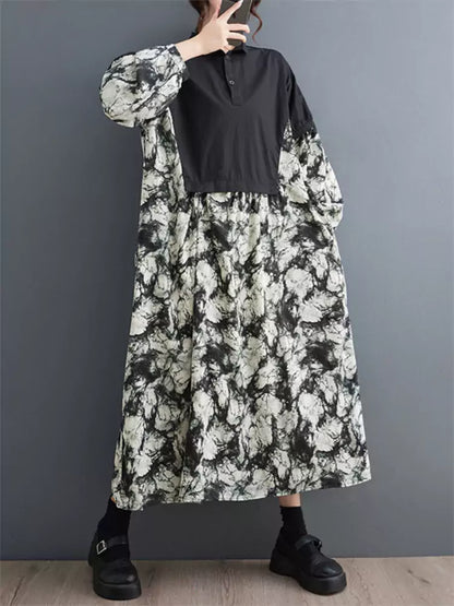 Einzigartiges schwarzes Maxikleid mit Patchwork-Print und künstlerischem Design