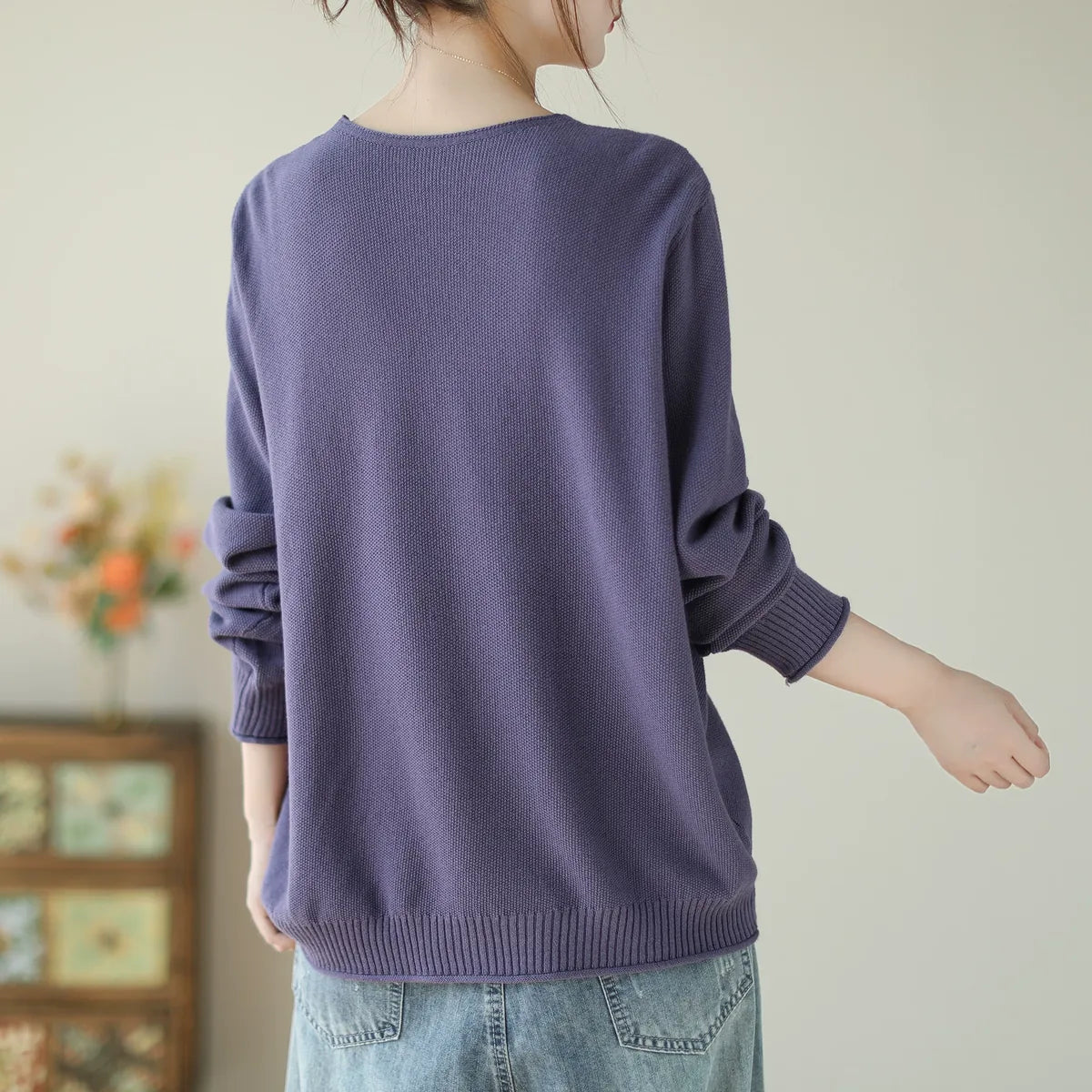V-Neck Solid Color Long Sleeve Knit Sweater