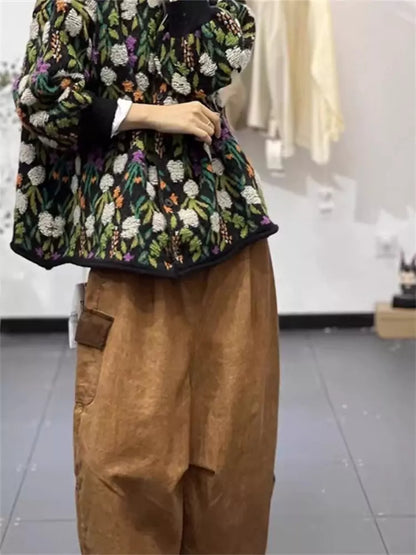 Cárdigan floral versátil con bordados intrincados