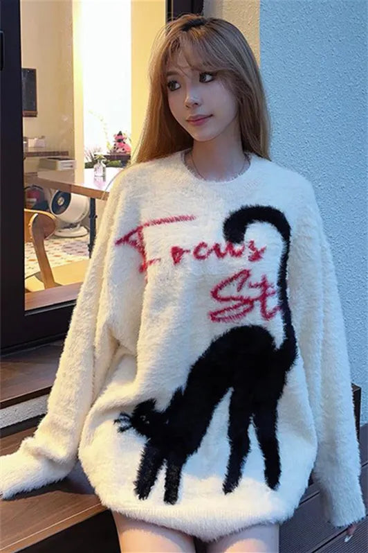 Vintage Cute Kitten Print Plush Crew Neck Sweater