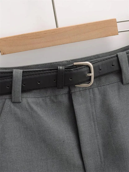 Vintage-Minirock mit Stickerei und hohem Bund