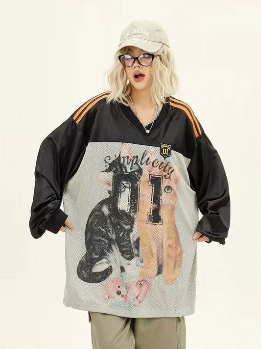 Vintage Oversized  Color-Blocked Long Sleeve Tee with Cute Cat Graphic