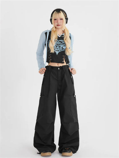 Pantalones cargo fruncidos con diseño de paracaídas vintage