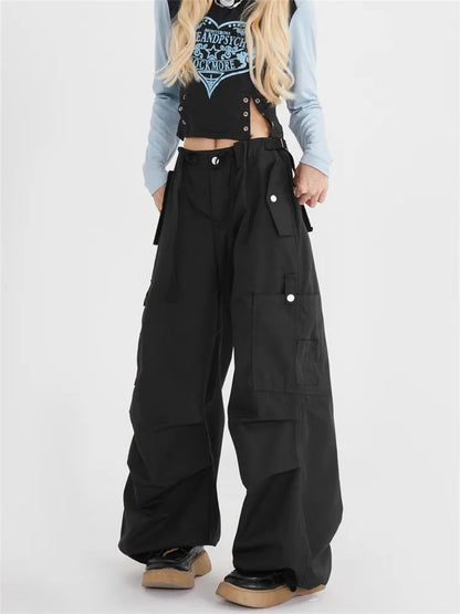 Pantalones cargo fruncidos con diseño de paracaídas vintage