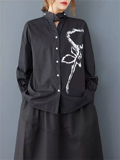 Vintage-Bluse mit Rosenmuster, V-Ausschnitt und langen Ärmeln