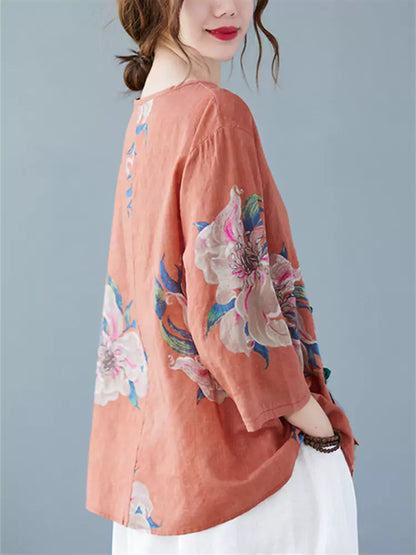 Gelbe Damenbluse aus Baumwoll-Leinen-Mischgewebe mit V-Ausschnitt und unregelmäßigem Blumenmuster