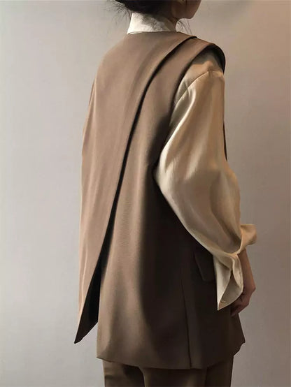 Ärmellose Damen-Arbeitsweste in Kaffeebraun, kragenlos, mit Rückenschlitz