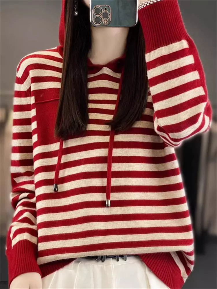 Damen-Strickpullover mit Kapuze und Streifen