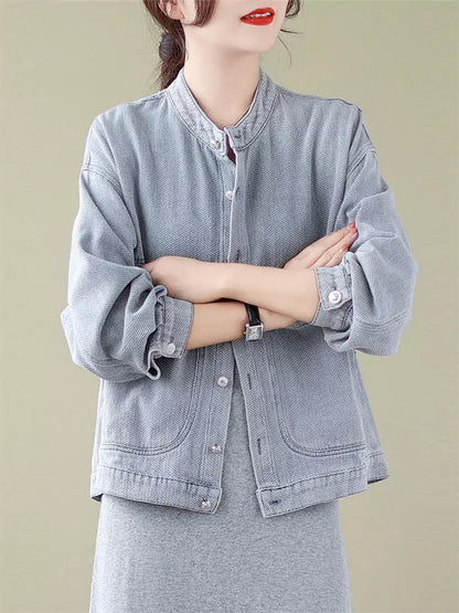 Vintage-Jeansjacke für Damen mit Stehkragen, kurzem Schnitt und großer Tasche